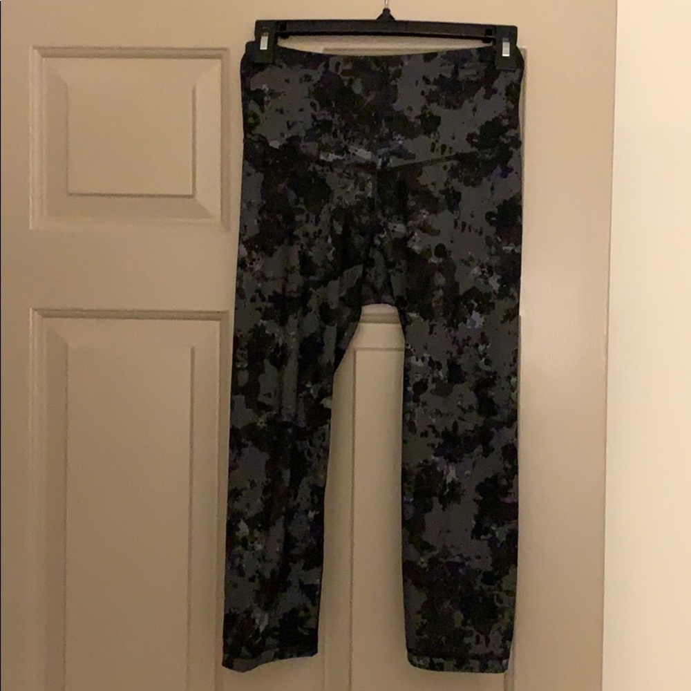 High waisted cropped leggings